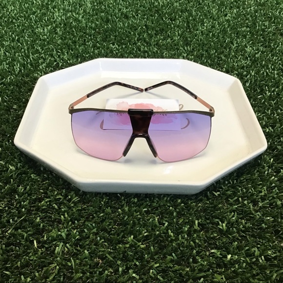 Sunglasses / Shades for Summer - Picture 3 of 4